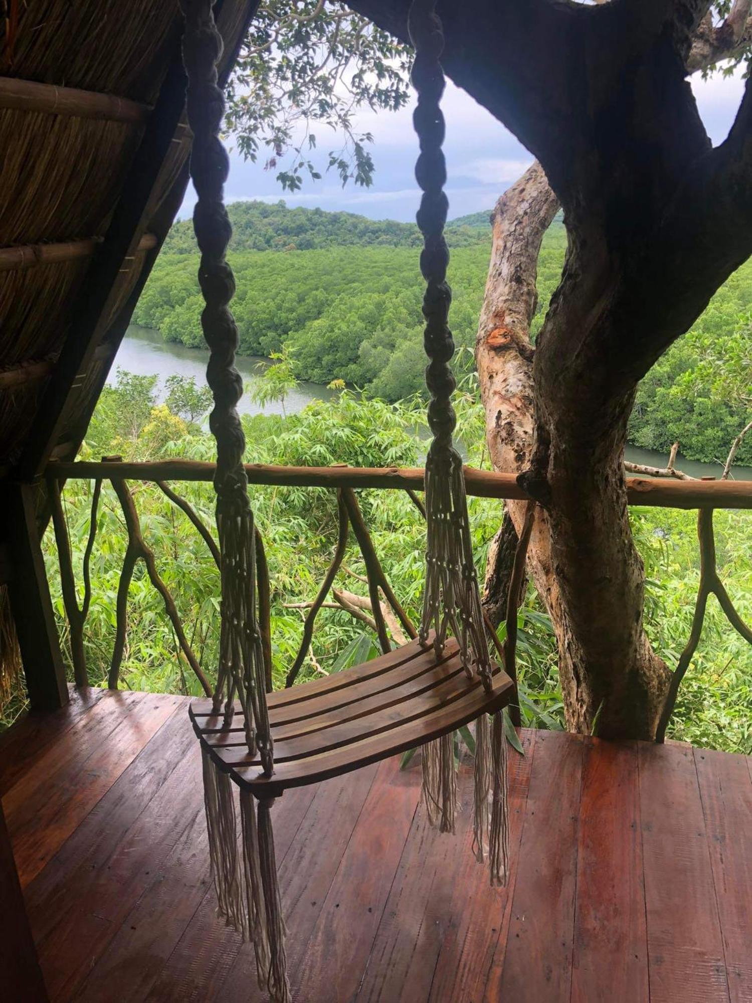 Sanctuaria Treehouses Бусуанга Экстерьер фото