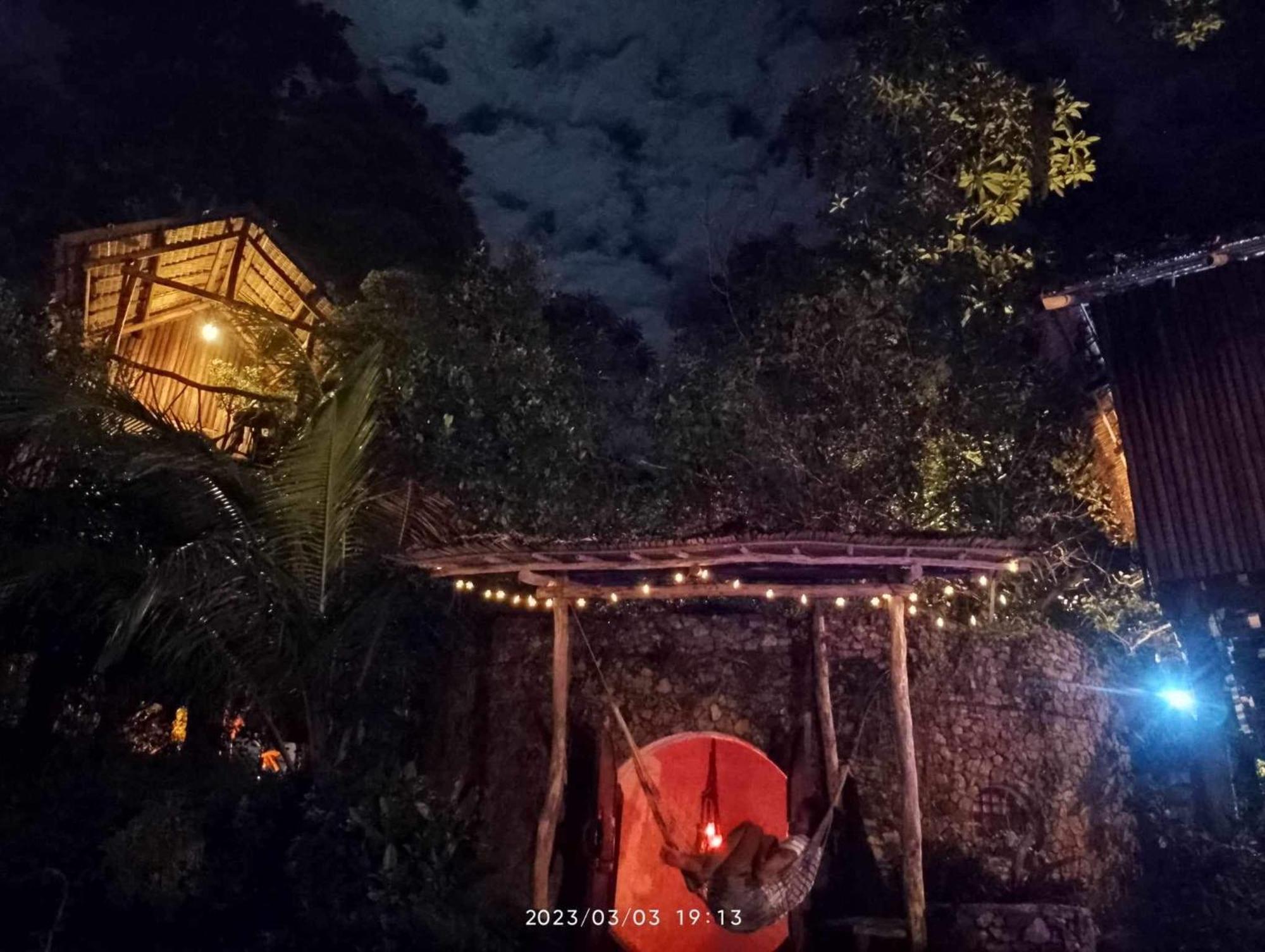 Sanctuaria Treehouses Бусуанга Экстерьер фото